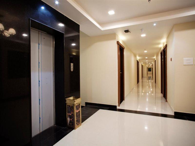 Hotel Mahalakshmi Residency Kolluru Exterior photo